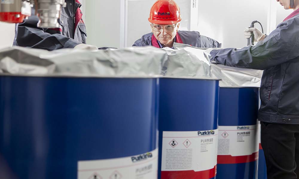 Hot Melt Adhesive: non-kelet telung alasan